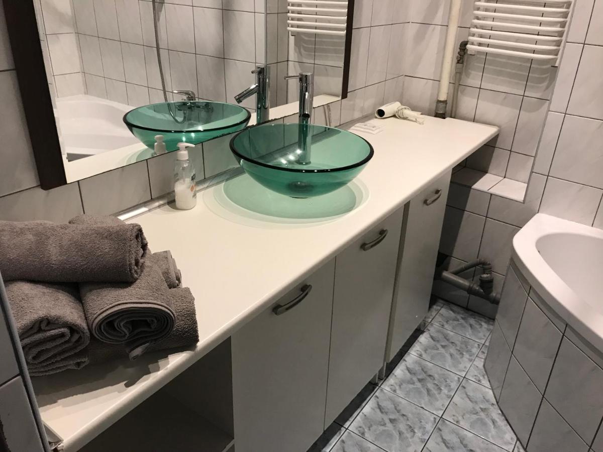 Apartament Kamienica Apartment วูดช์ ภายนอก รูปภาพ